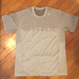 Men’s Lululemon Workout Short Sleeve